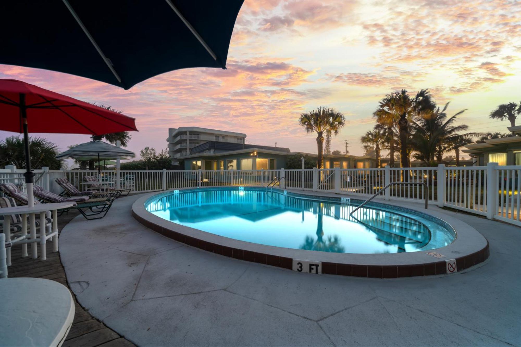فيلا Unit 119 Direct Oceanfront Views 2Br Heated Pool شاطئ كوكوا المظهر الخارجي الصورة